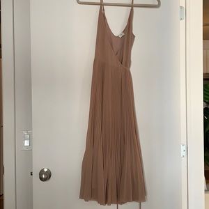 Tan maxi dress (Wilfred/Aritzia)